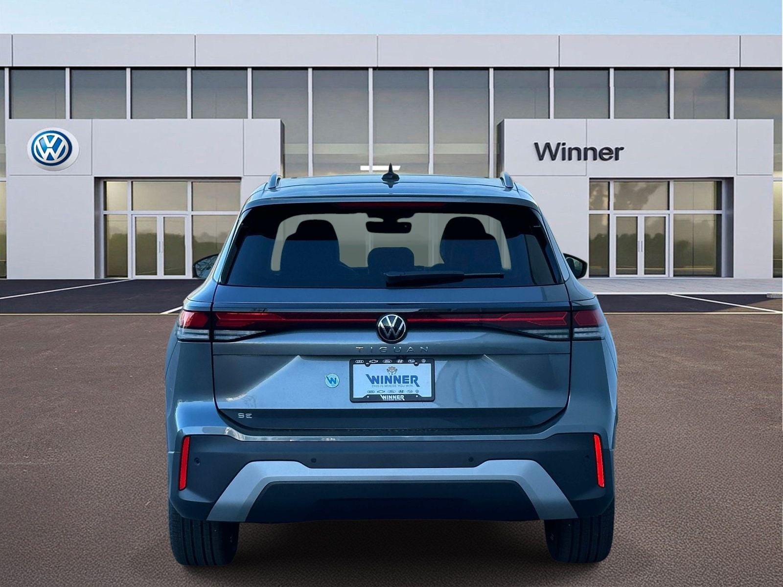 2026 Volkswagen Tiguan 2.0T SE