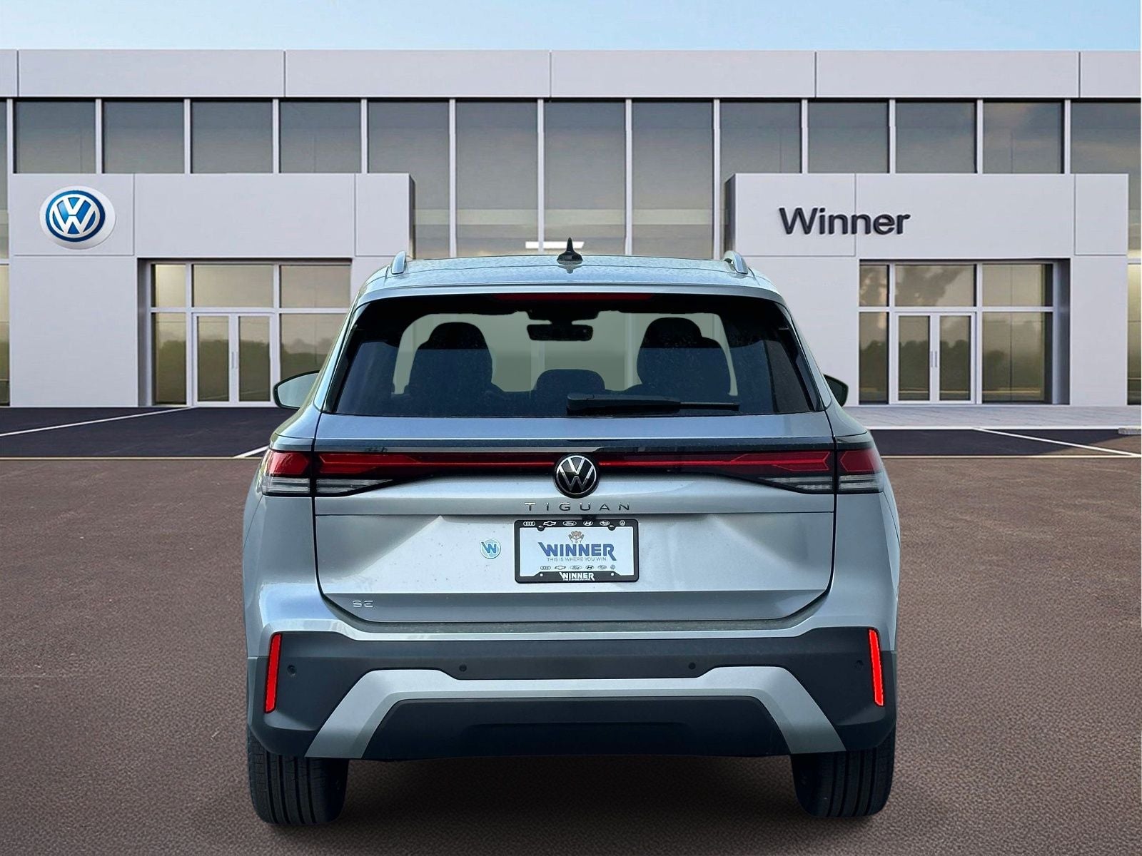 2026 Volkswagen Tiguan 2.0T SE