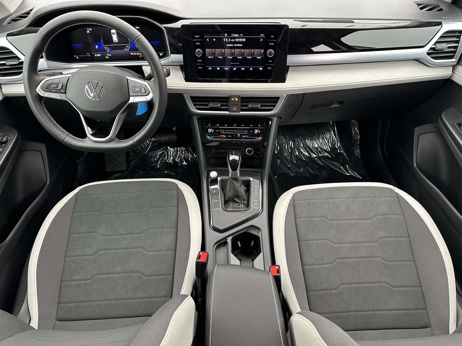 2026 Volkswagen Taos 1.5T SE