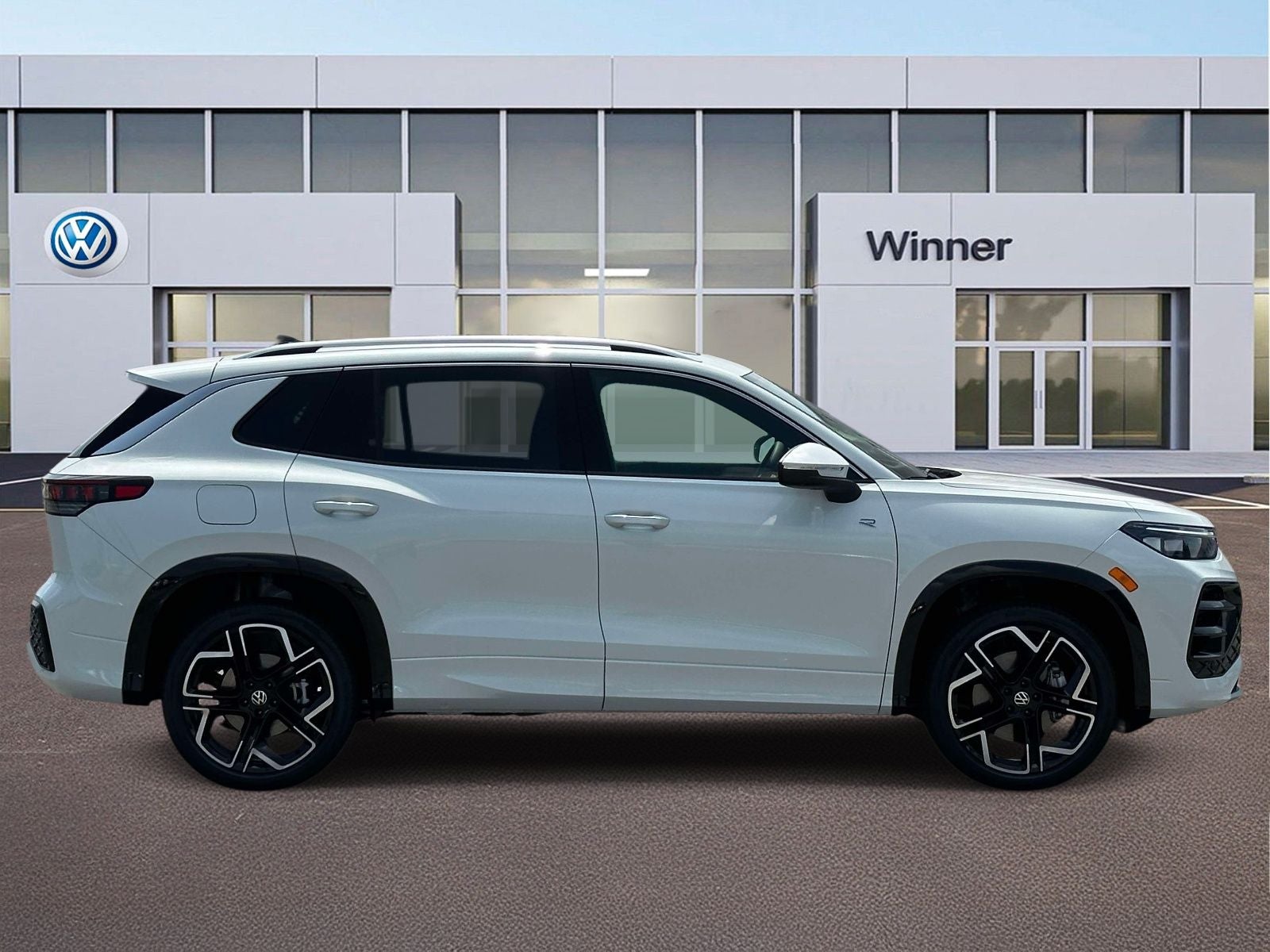 2026 Volkswagen Tiguan 2.0T SEL R-Line Turbo