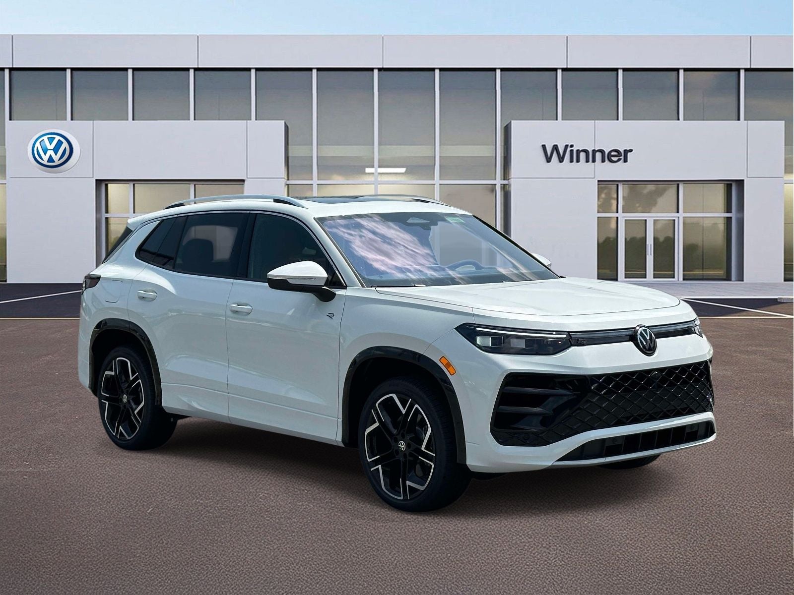 2026 Volkswagen Tiguan 2.0T SEL R-Line Turbo