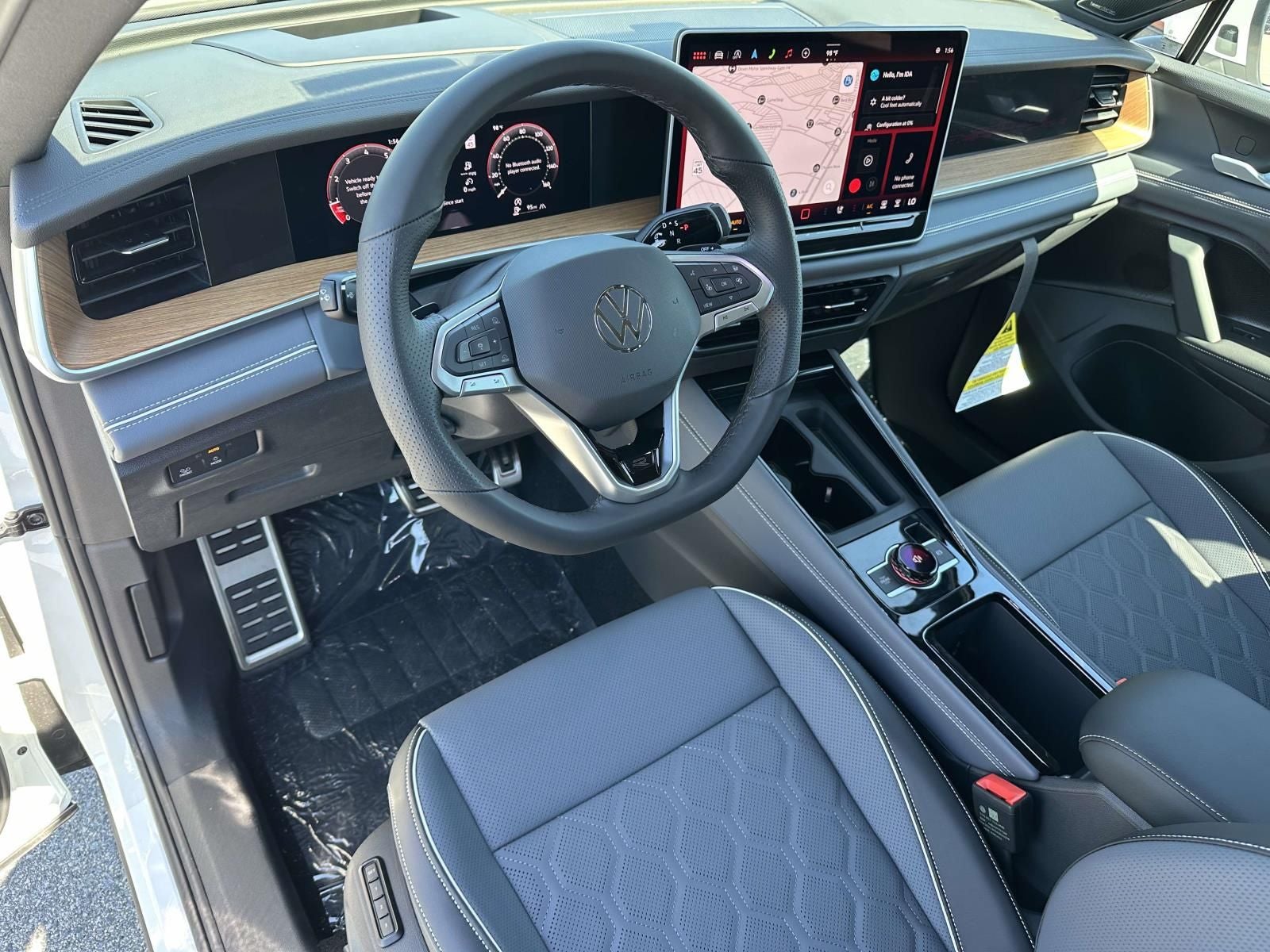 2026 Volkswagen Tiguan 2.0T SEL R-Line Turbo