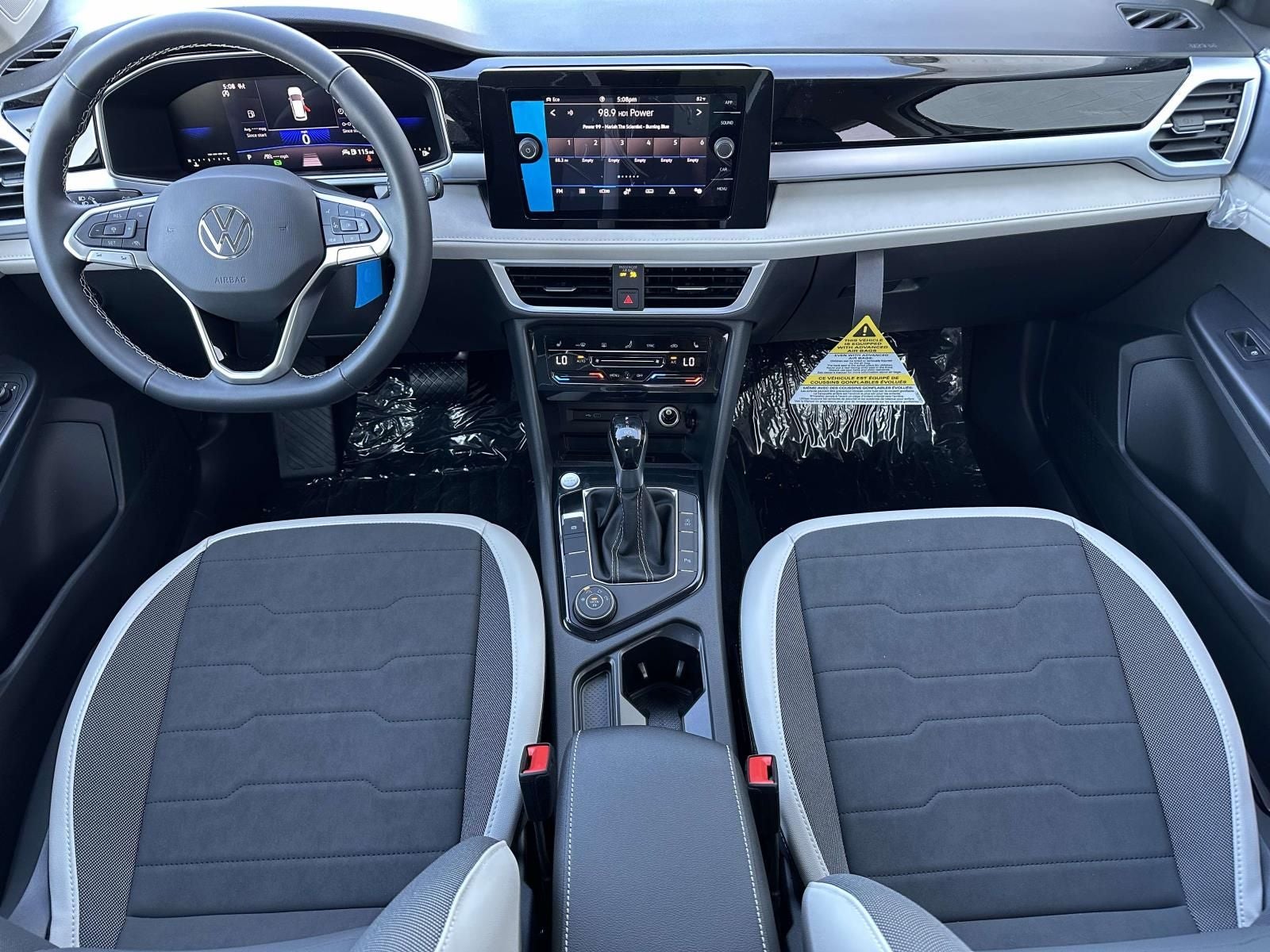 2026 Volkswagen Taos 1.5T SE