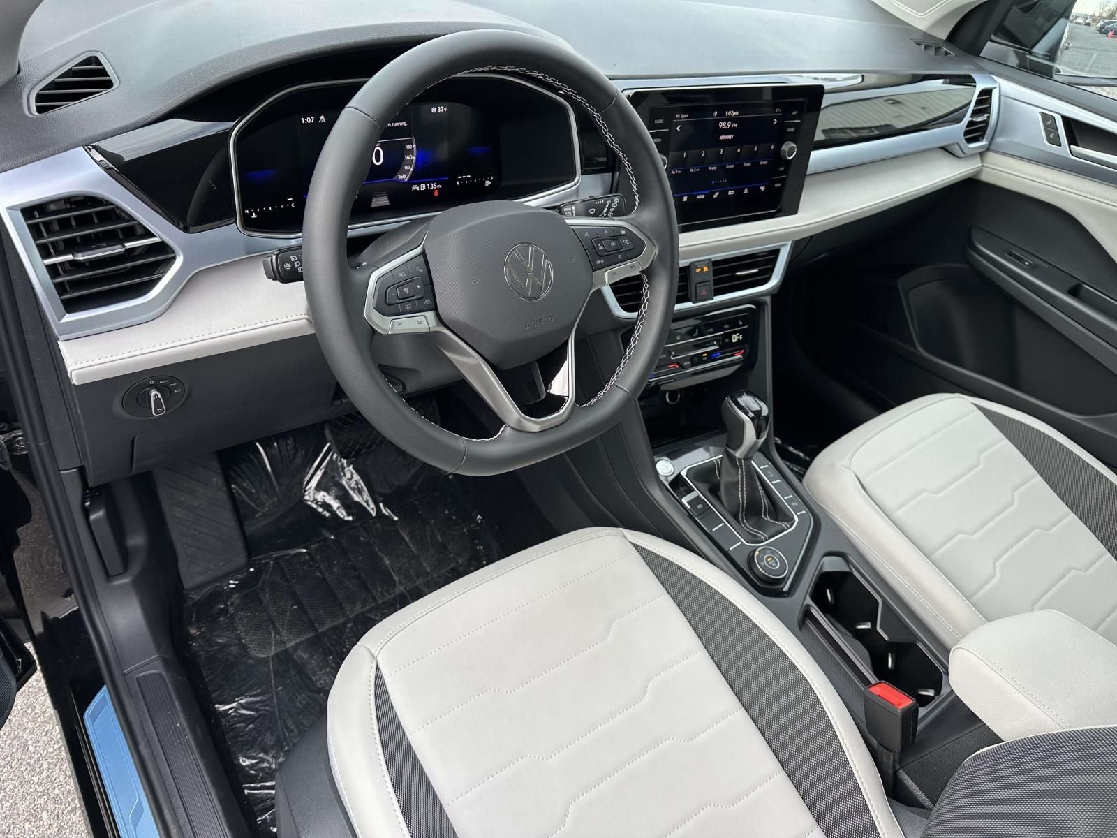 2026 Volkswagen Taos 1.5T SE