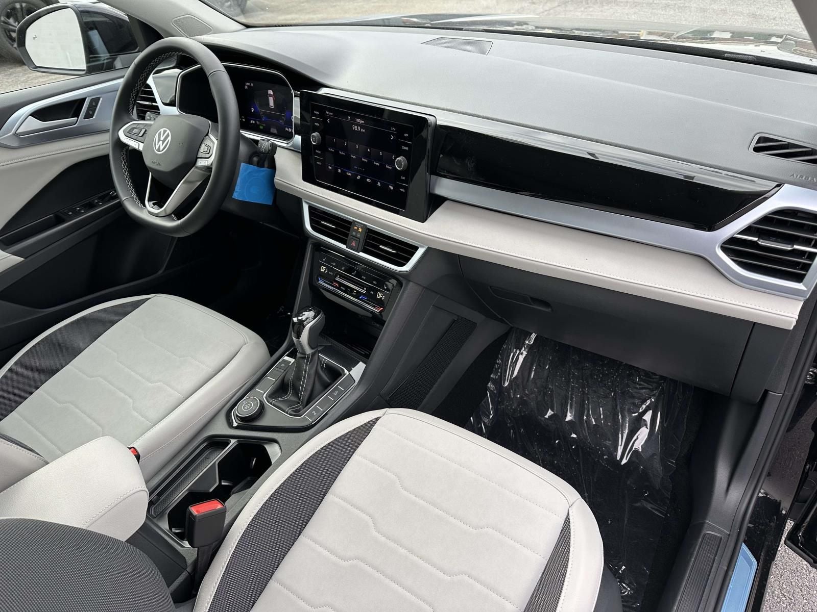 2026 Volkswagen Taos 1.5T SE