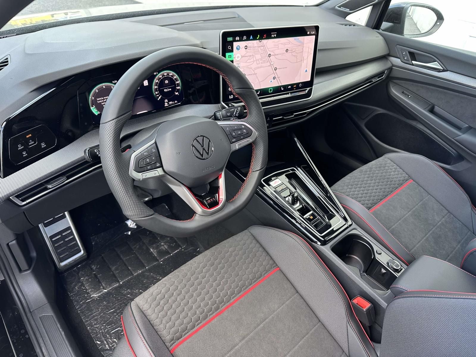2025 Volkswagen Golf GTI 2.0T SE