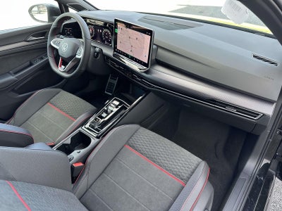 2025 Volkswagen Golf GTI 2.0T SE