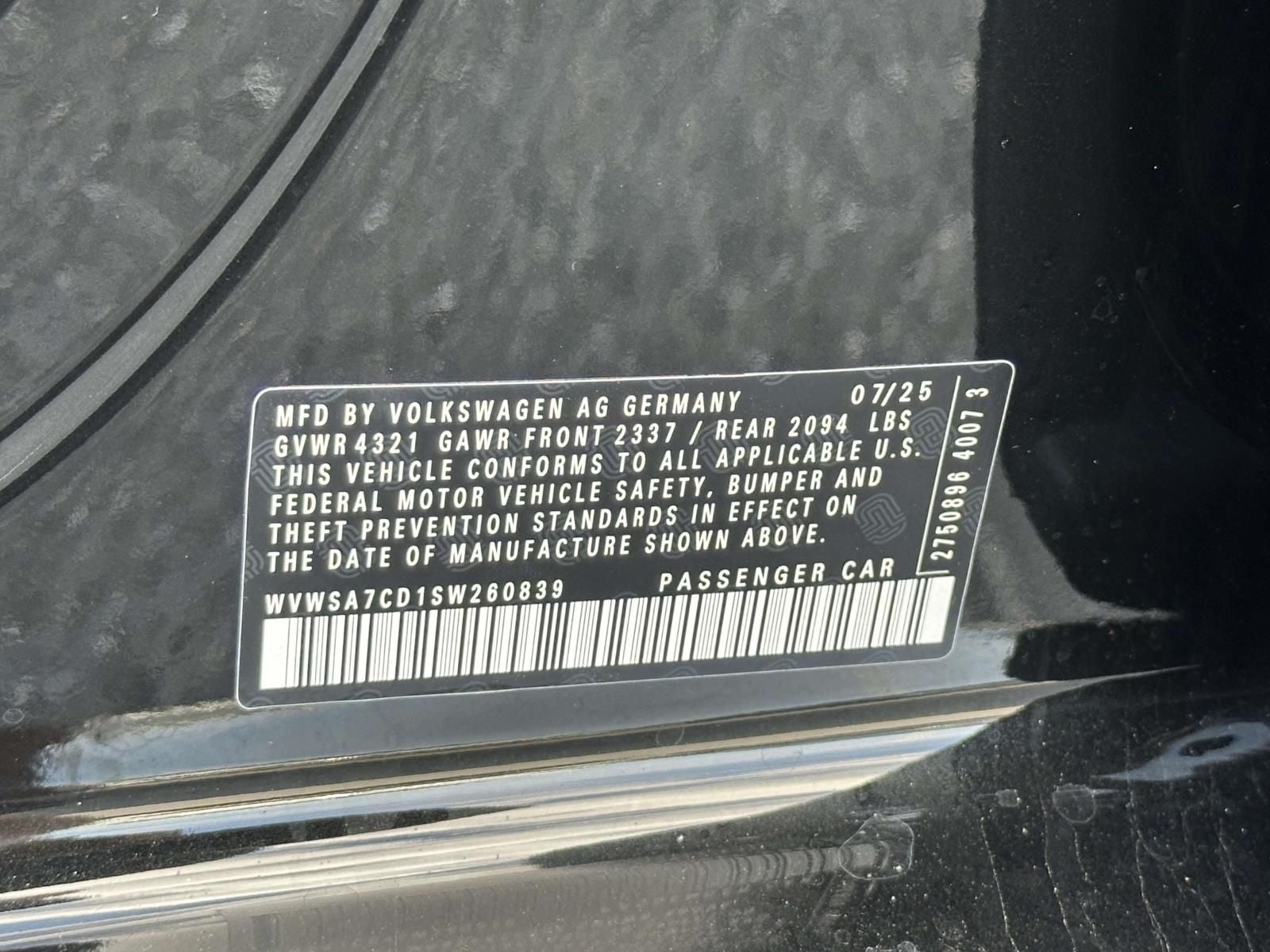 2025 Volkswagen Golf GTI 2.0T SE