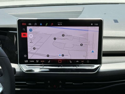 2025 Volkswagen Golf GTI 2.0T SE