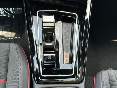 2025 Volkswagen Golf GTI 2.0T SE