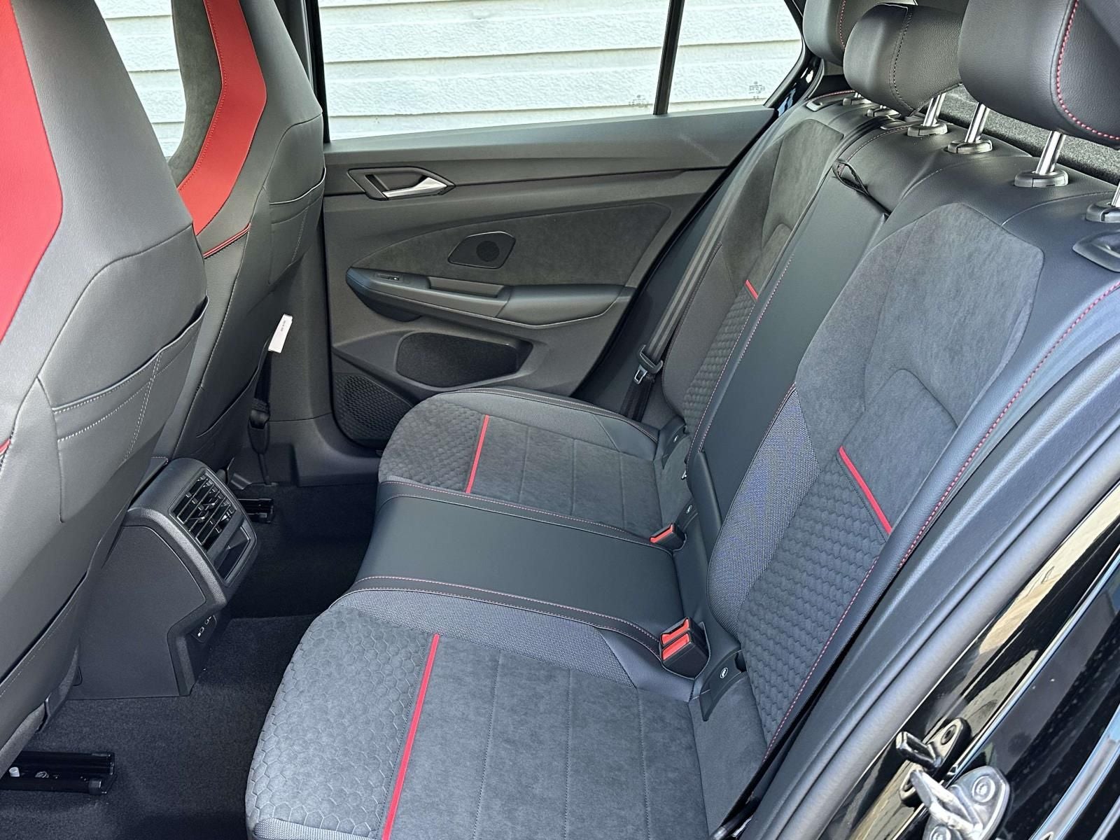 2026 Volkswagen Golf GTI 2.0T SE