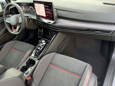 2026 Volkswagen Golf GTI SE