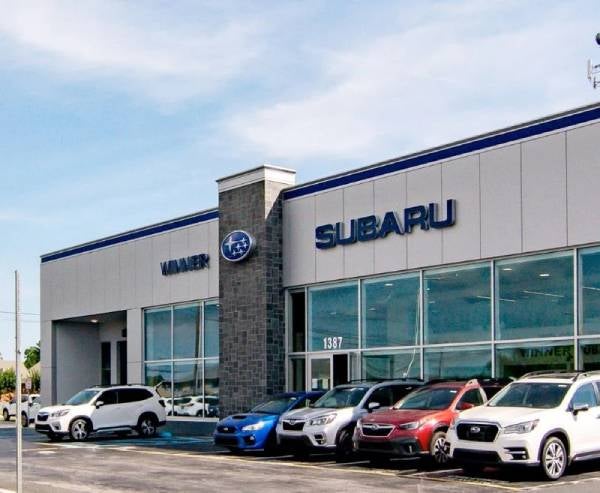 The building of Subaru showroom is displayed.